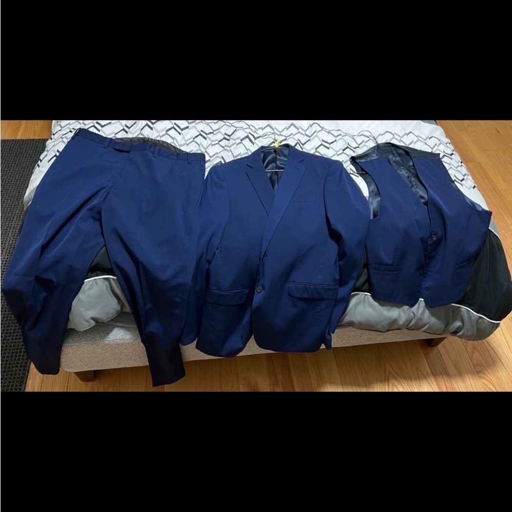 2 suits 42r